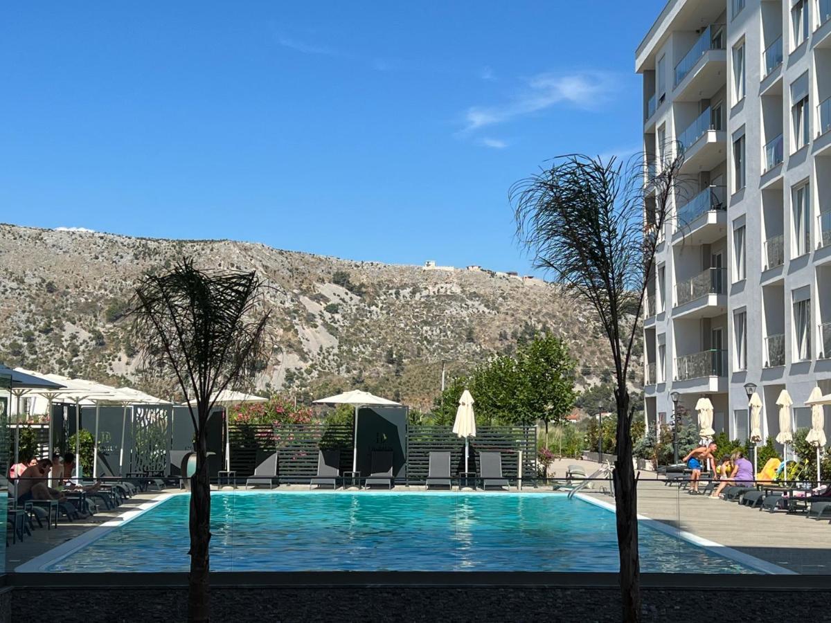 Domus Hotel & Apartments Shëngjin Eksteriør billede