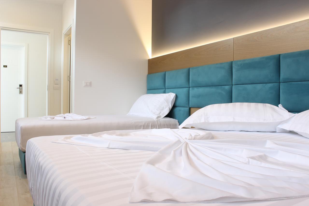Domus Hotel & Apartments Shëngjin Eksteriør billede